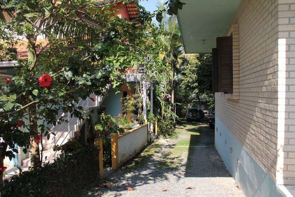 Hotel Residencial Aracuã Bombinhas Exterior foto