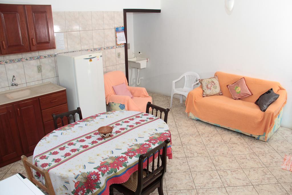 Hotel Residencial Aracuã Bombinhas Habitación foto